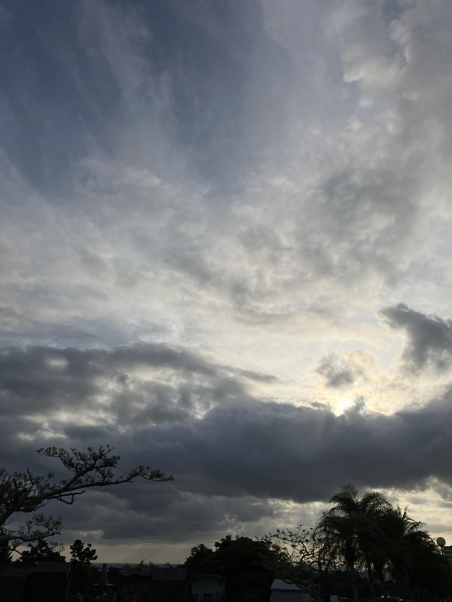 イェスタディの１７時４４分